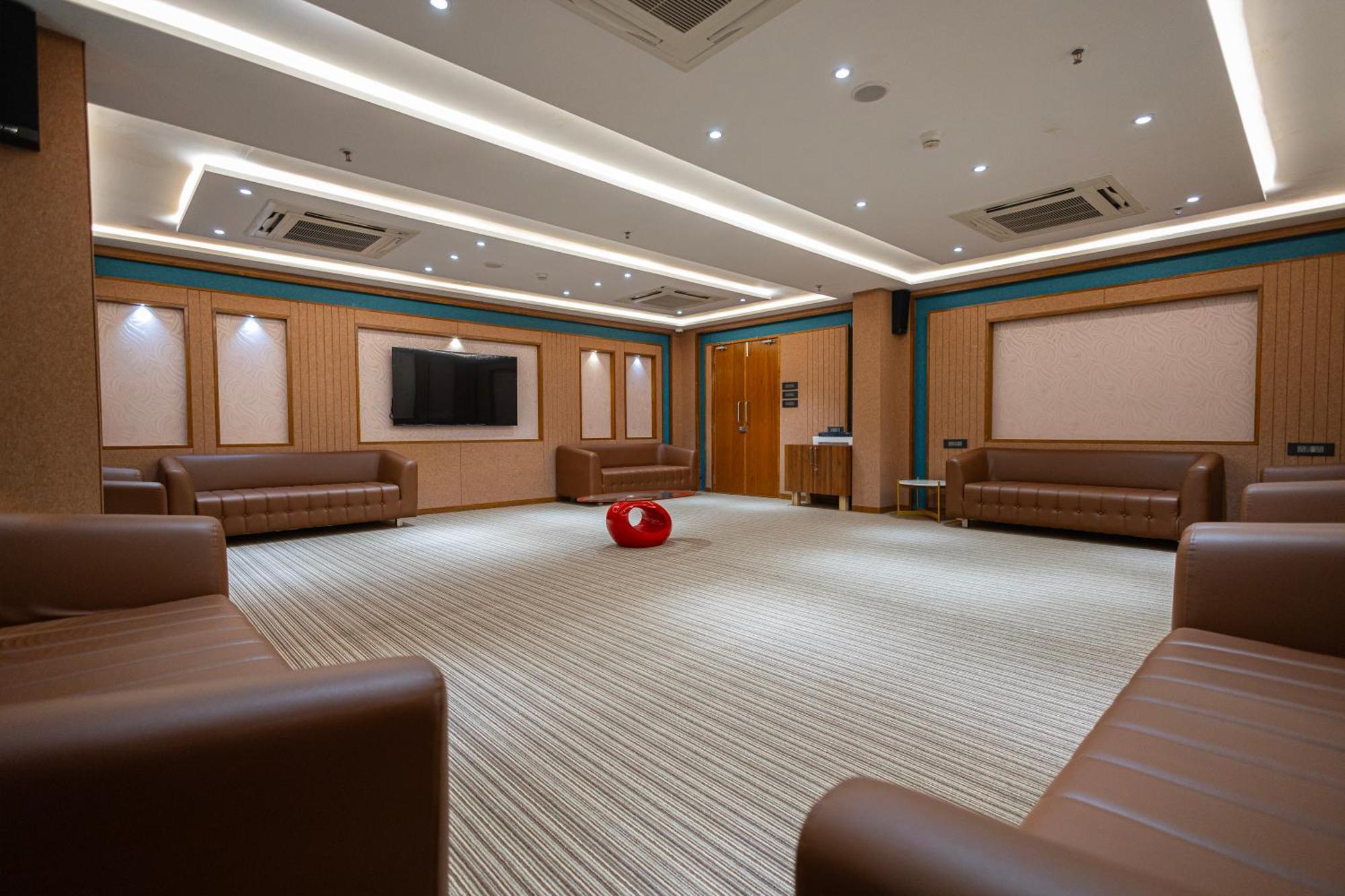 Ramada Encore By Wyndham Viramgam Εξωτερικό φωτογραφία