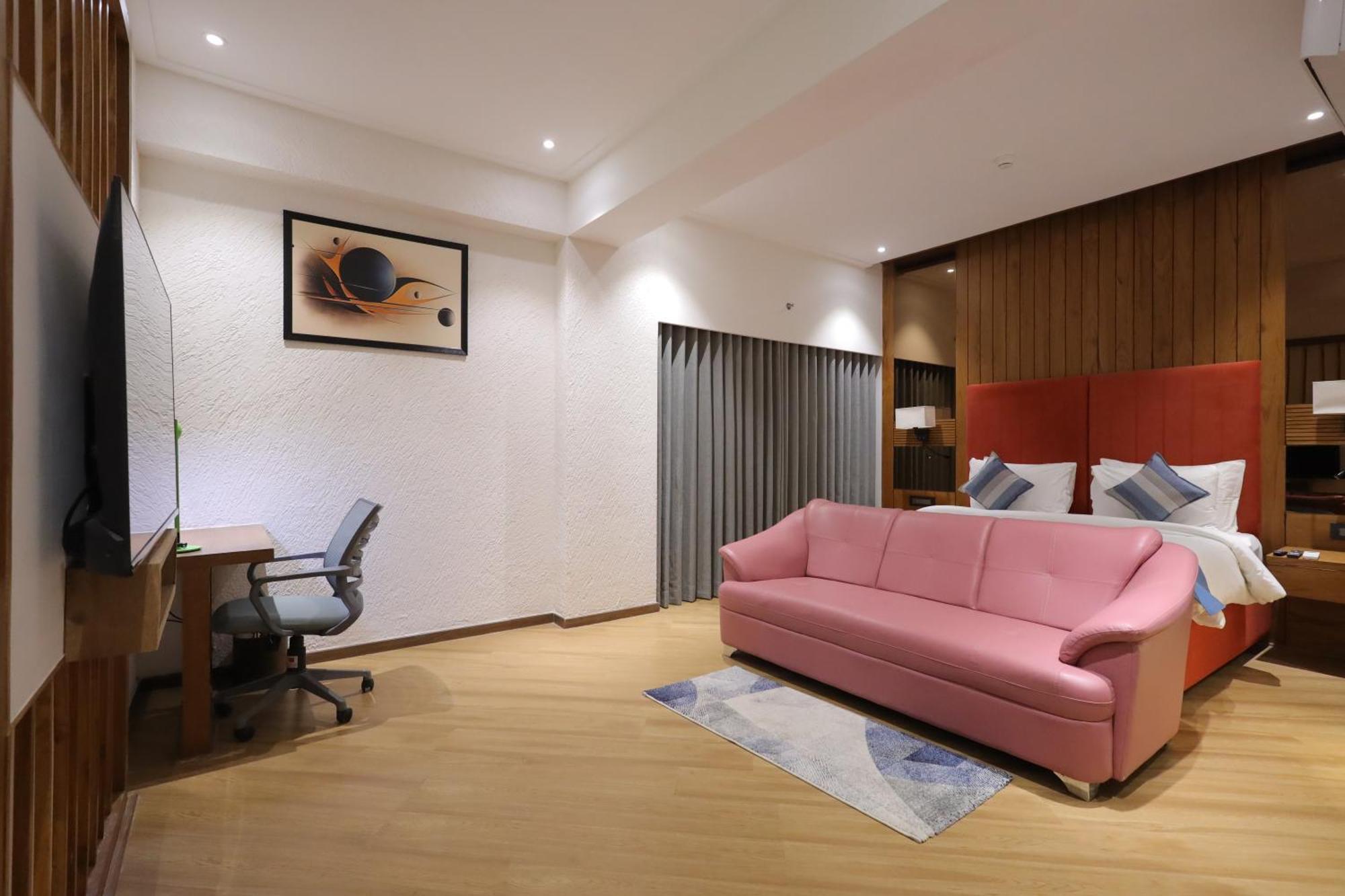 Ramada Encore By Wyndham Viramgam Εξωτερικό φωτογραφία