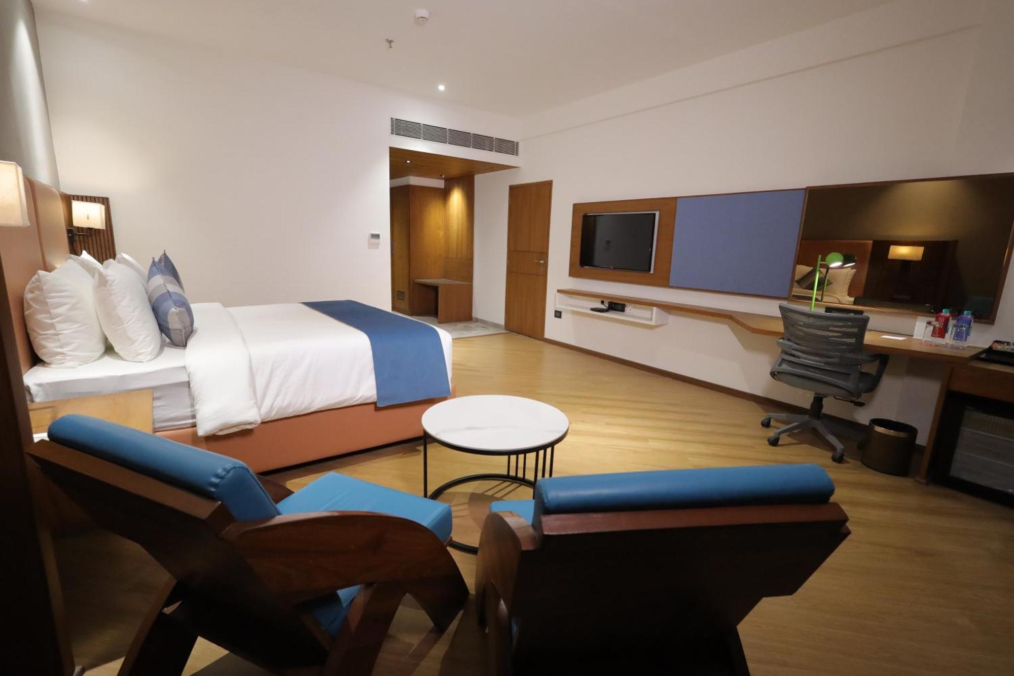Ramada Encore By Wyndham Viramgam Εξωτερικό φωτογραφία